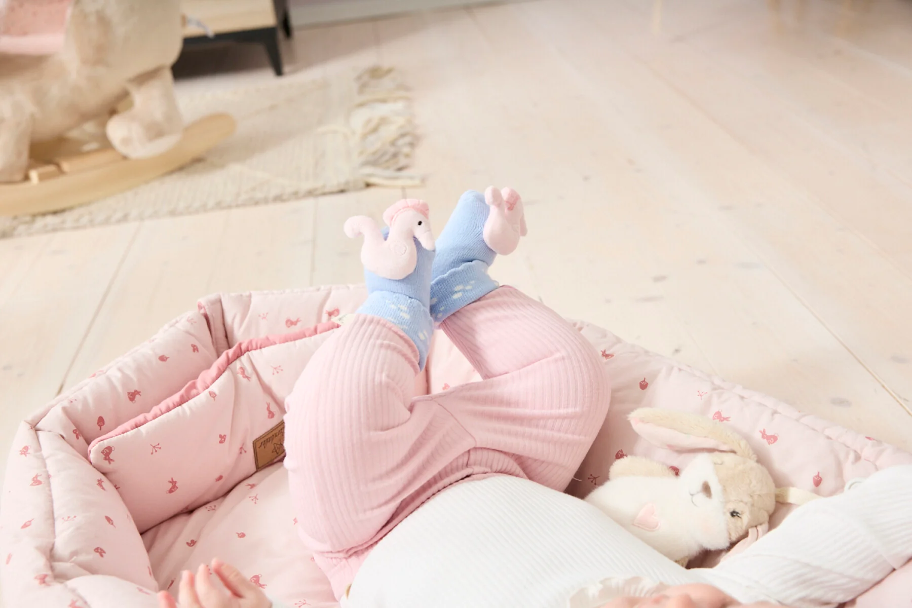 Baby Rasselsocken - Image 7