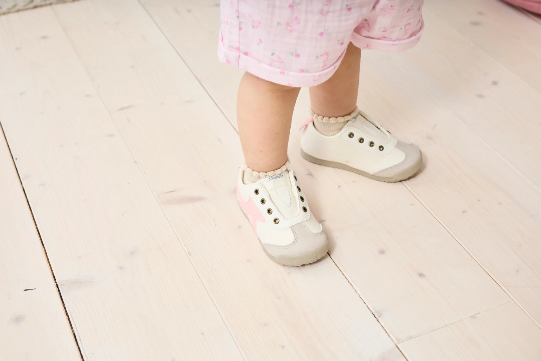 Sneaker - Image 10