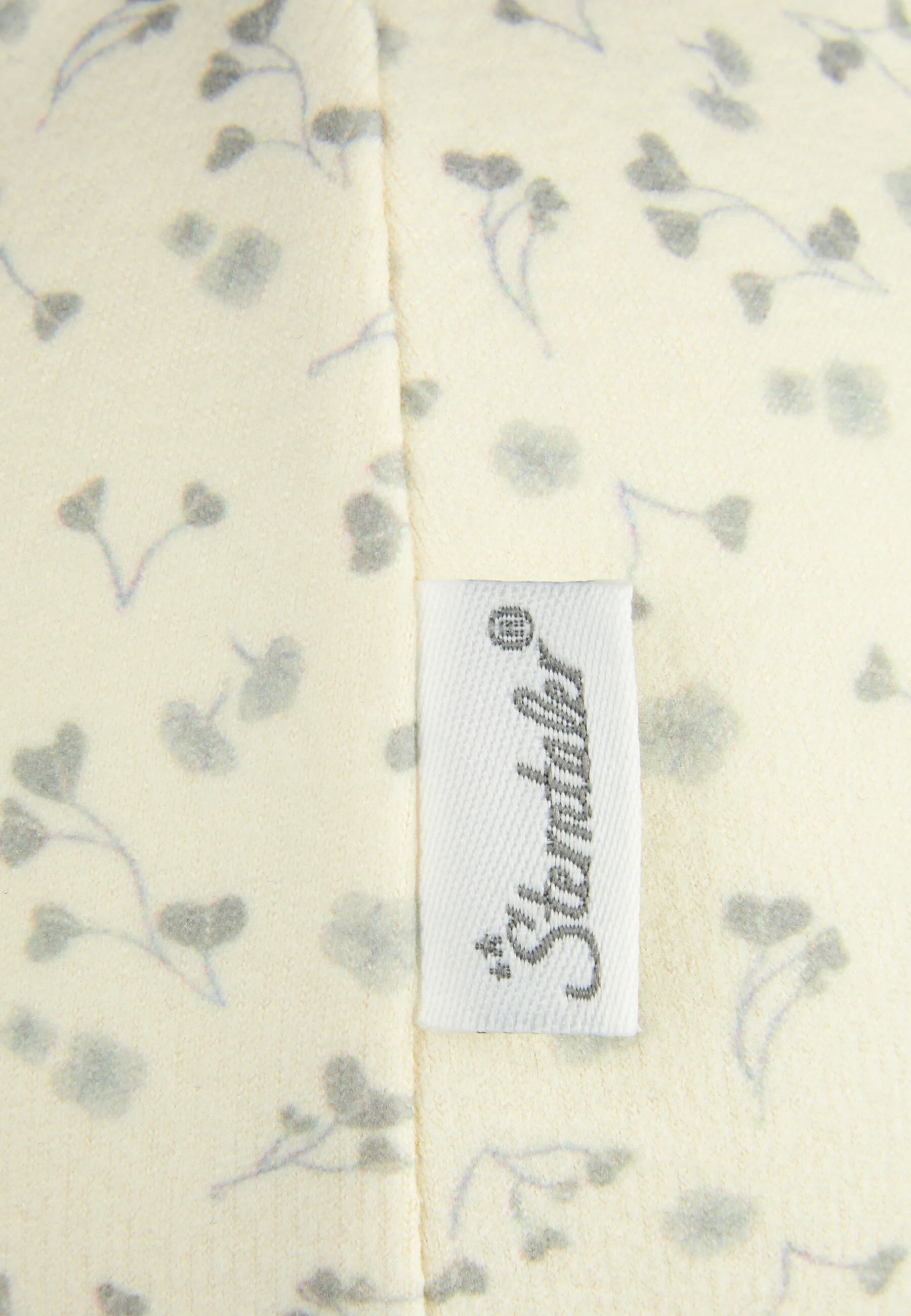 Beanie - Image 10