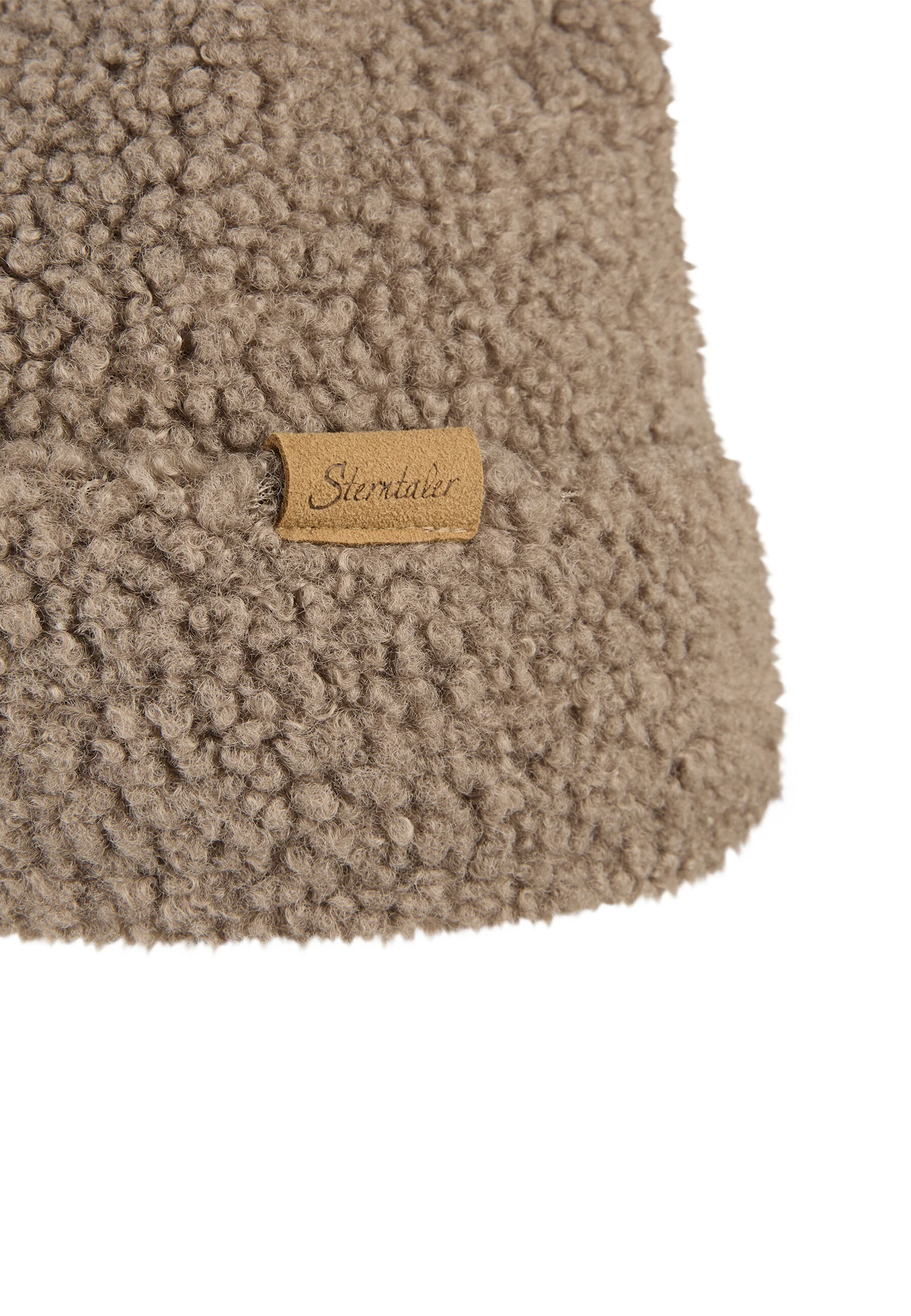 Beanie - Image 10